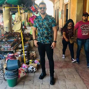 Meet your Posher, Arian